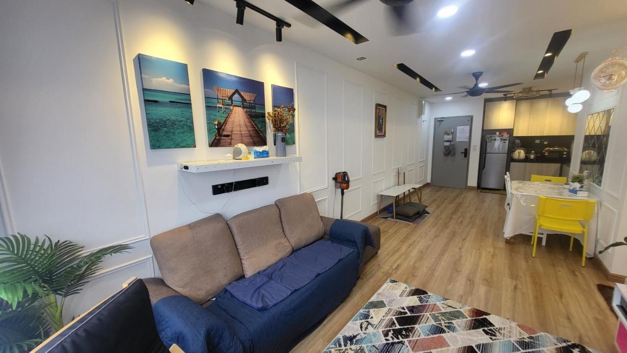 Pangsapuri Homestay Suria Pantai Bangsar Kuala Lumpur
