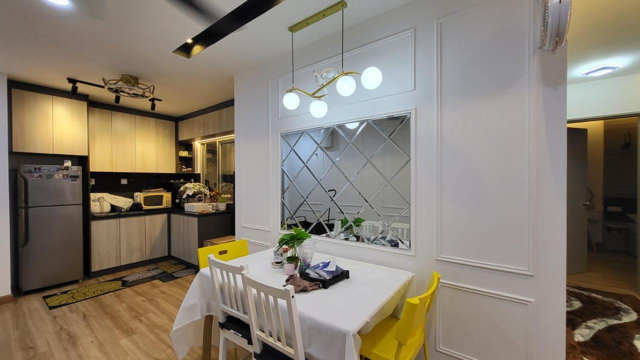 Pangsapuri Homestay Suria Pantai Bangsar *